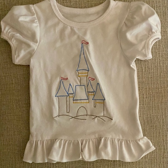 Disney castle - Picture 1 of 1